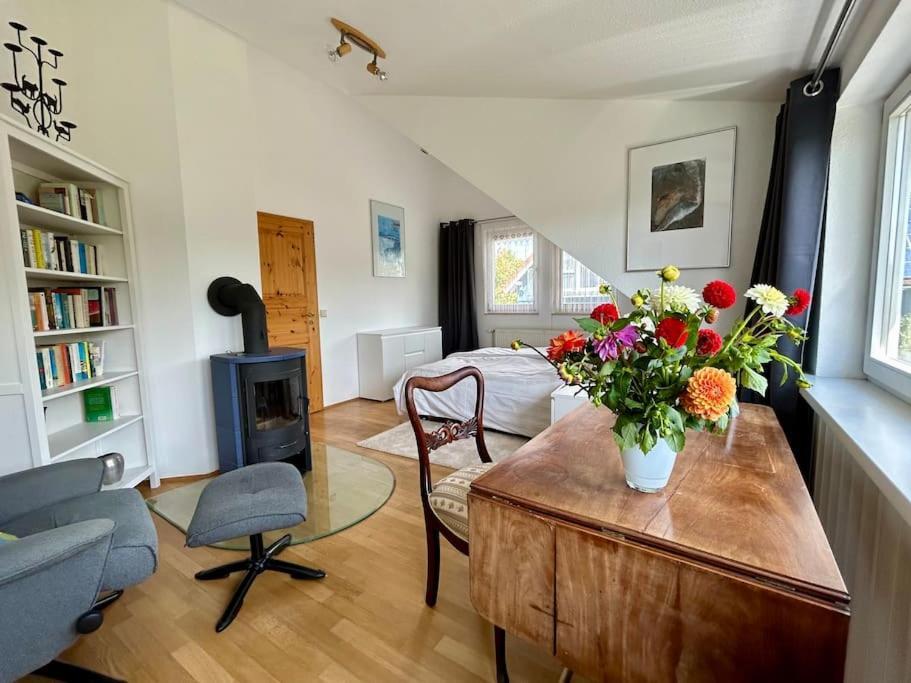 Sonnige Wohnung Am Lindenberg Lohfelden Bagian luar foto